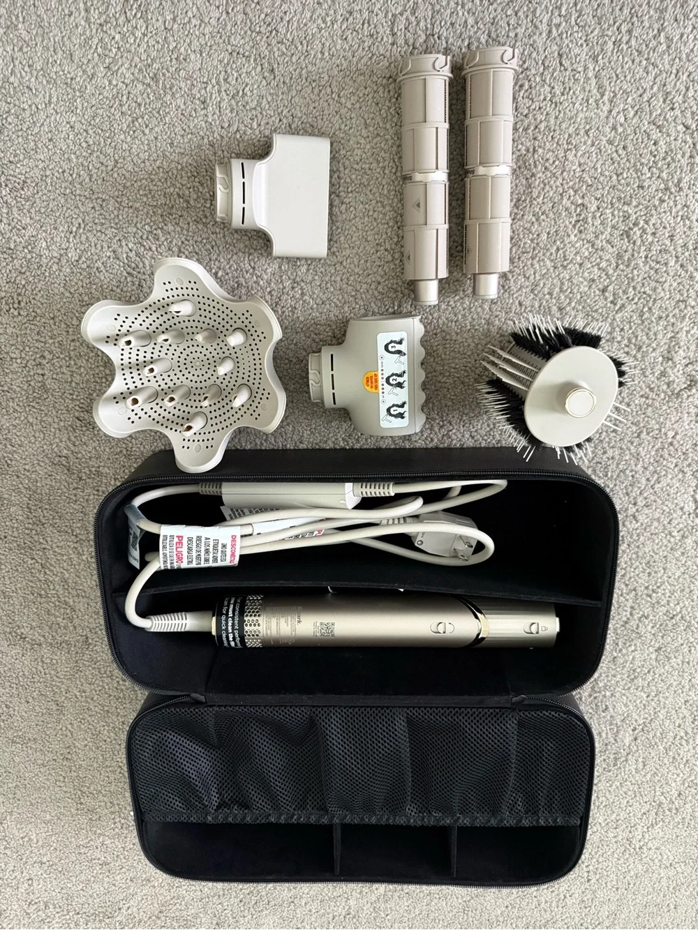 Shark Flexstyle Styling tool with attachments and storage bag